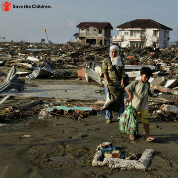 Save the Children knows from years of experience that children are often the most vulnerable when disasters like earthquakes and tsunamis hit. In 2004, we mounted one of the largest humanitarian recovery efforts in Aceh following the Boxing Day Tsunami. We have spent the two decades since investing in the region to better prepare the children of Indonesia and their families for natural disasters. Photo credit: Karin Beate Nosterud 2005.
