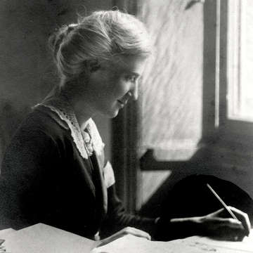 Save the Children’s founder, Eglantyne Jebb.  At the beginning of the 20th century, Eglantyne Jebb had a vision: to achieve and protect the rights of children worlwide. She was driven by the belief that all children - whoever they are, wherever they are - have the right to a healthy, happy, fulfilling life. And the belief that change is within reach - if we have courage, determination, imagination and good organisation. Her vision has survived into the second decade of the 21st century. Photo credit: Save the Children.