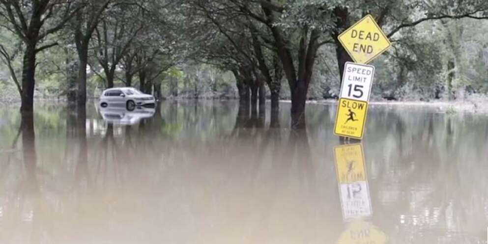 Car in flood waters 