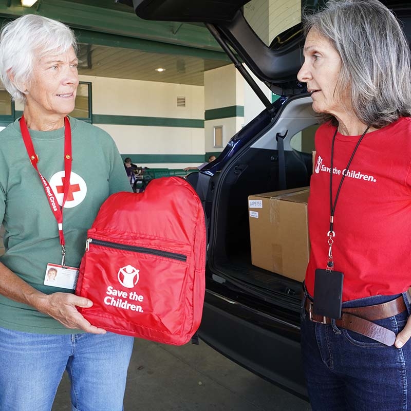 in Florida, Save the Children distributes caregiver kits and calming kits to those affected by Hurricane Ian.